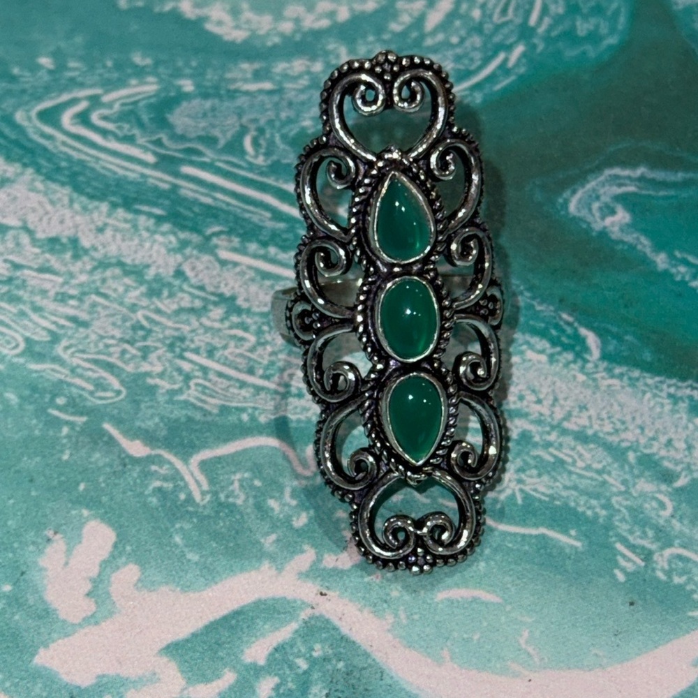 Green Chalcedony Silver Ring - image 3